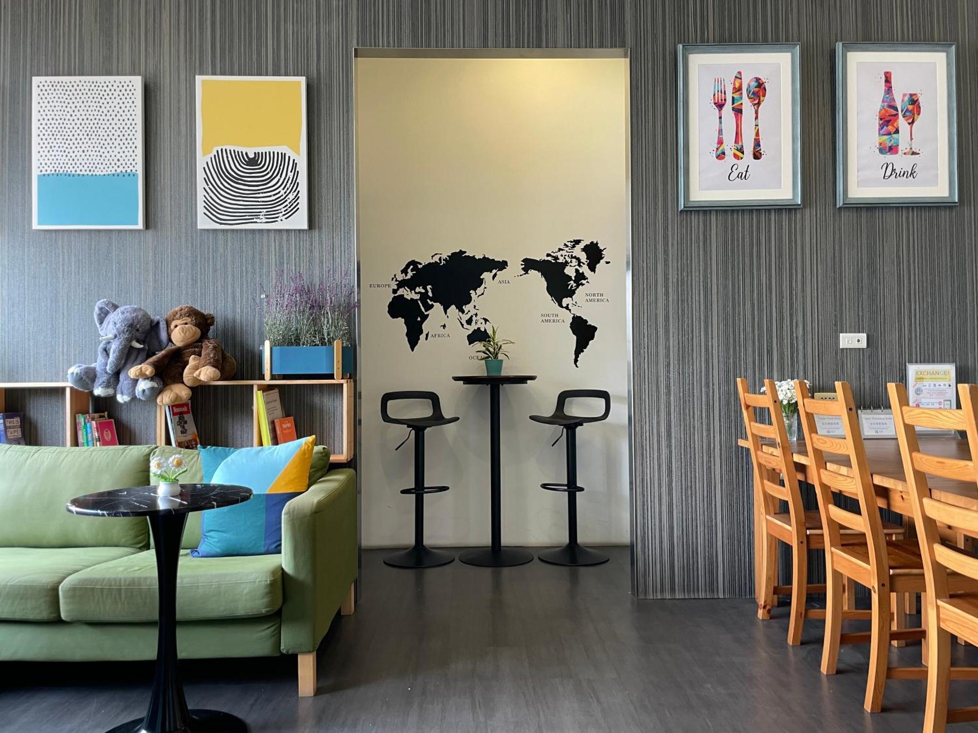 Easymind Guesthouse Taipei Main Station Ngoại thất bức ảnh